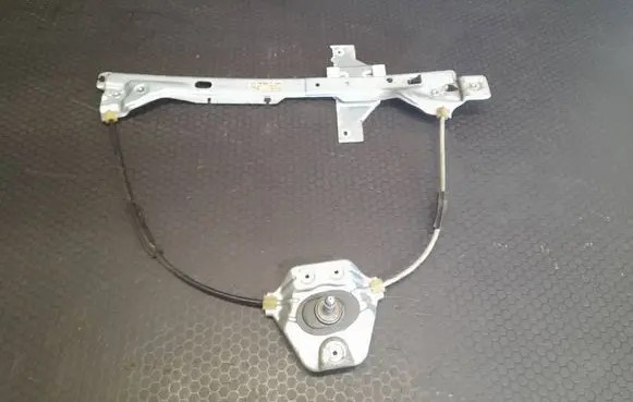 Peugeot 5008 Rear door manual window regulator 9683671480