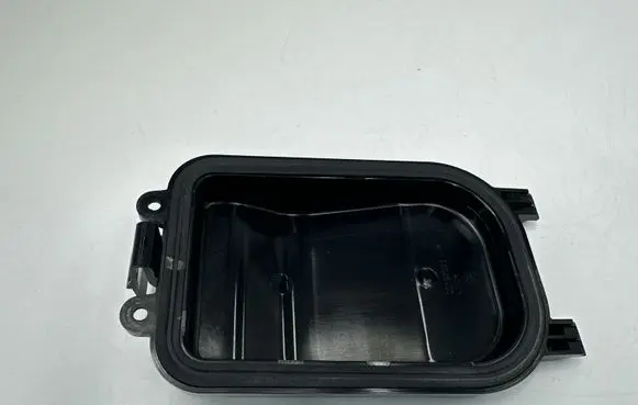 Peugeot Expert Headlight/headlamp dust cover 00197072