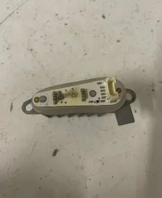 BMW 4 F32 F33 LED ballast control module YL102