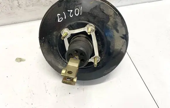 Subaru Outback Brake booster g215t