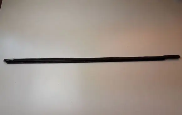 Hyundai i20 (GB IB) Front door glass trim molding 82210C7000