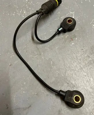 BMW 3 E36 Detonation knock sensor 0261231112 1247993
