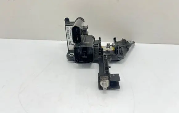 BMW 2 F22 F23 Current control relay 9296151