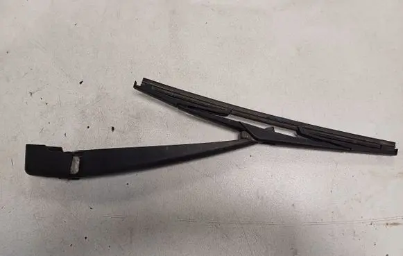Citroen C4 I Rear wiper blade arm 