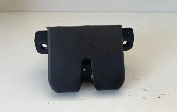 KIA Sportage Tailgate/trunk/boot lock/catch/latch