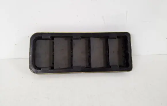 Volvo V60 Fender grill 8623444