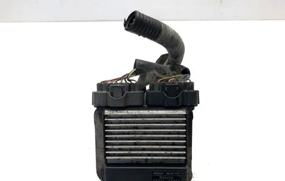 Toyota Avensis T250 Other control units/modules 8987120050