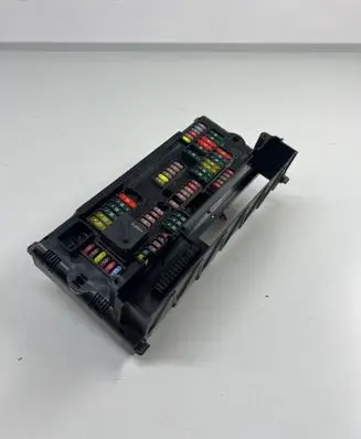 BMW 6 F12 F13 Fuse module 9252815