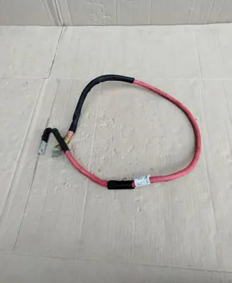 Mercedes-Benz E W213 Positive cable (battery) 33303513