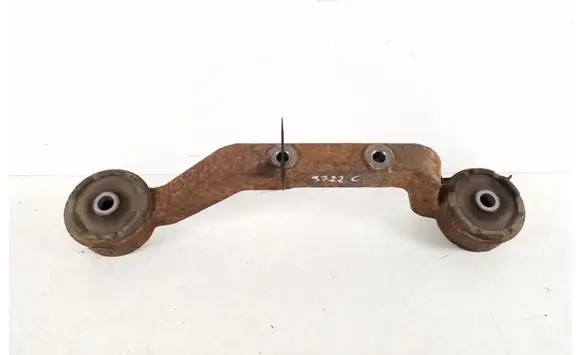 Lexus RX 330 - 350 - 400H Rear differential/diff mount bracket 52391-48040