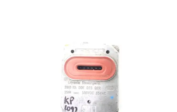 Mercedes-Benz S W220 Xenon control unit/module A2208208326