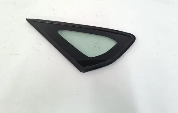 Toyota Prius (XW20) Front triangle window/glass 43R00034