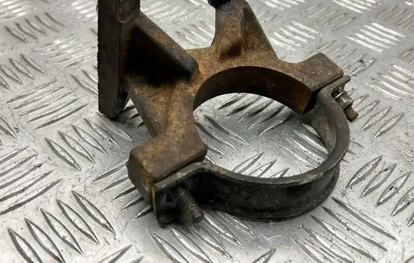 Volvo S40 Driveshaft support bearing bracket 