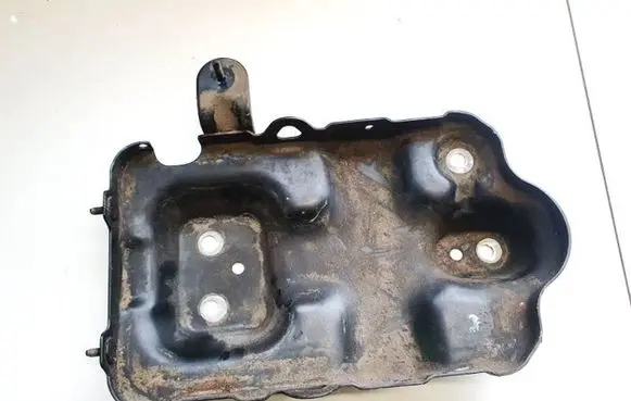 Battery box tray
