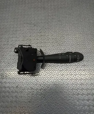 Renault Twingo II Wiper control stalk 8200856009 281011000