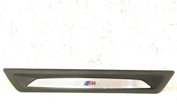 BMW 3 F30 F35 F31 Front sill trim cover 8051037