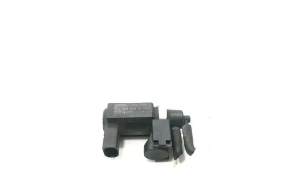 Audi A8 S8 D3 4E Turbo solenoid valve 059906628A 72290315