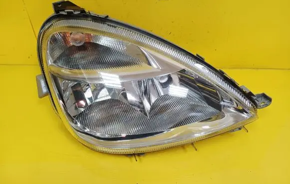 Mercedes-Benz A W168 Headlight/headlamp A1688201861 0301192202