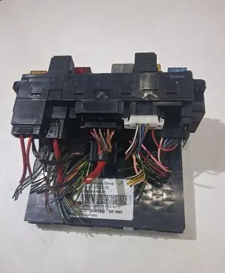 Mercedes-Benz C W203 SAM control unit 2035452801