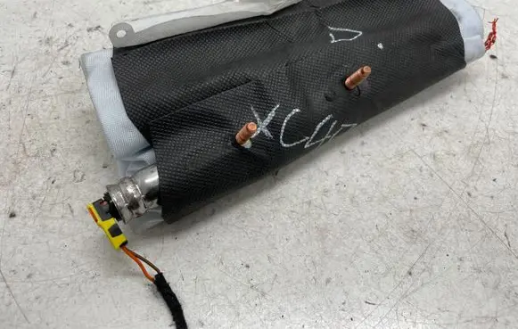Volvo XC40 Seat airbag P32288538