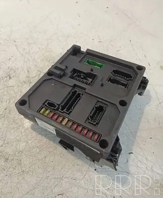 Ford Galaxy Fuse module 7M0962258J 296461221 S108145200H