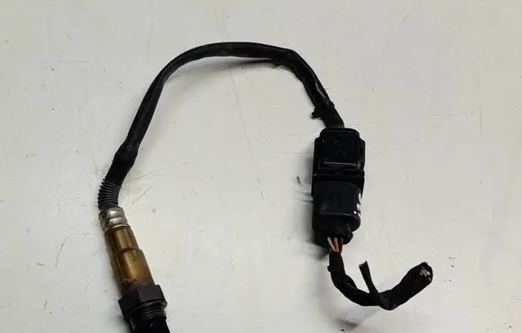 Hyundai i30 Lambda probe sensor 393504A410T9 393504A410