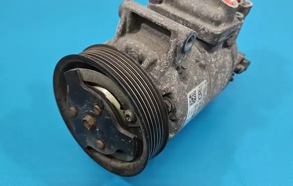 Seat Altea Air conditioning (A/C) compressor (pump) 5N0820803E IMPRK1554326