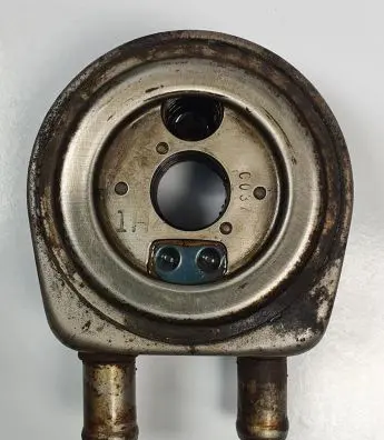 Volvo S90, V90 Engine oil radiator 