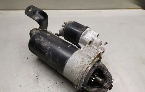 Opel Signum Starter motor 0001109055