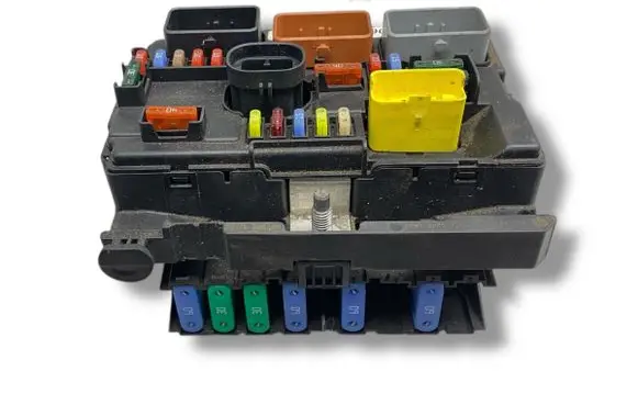 Citroen C3 Picasso BSM Control unit 9667199780