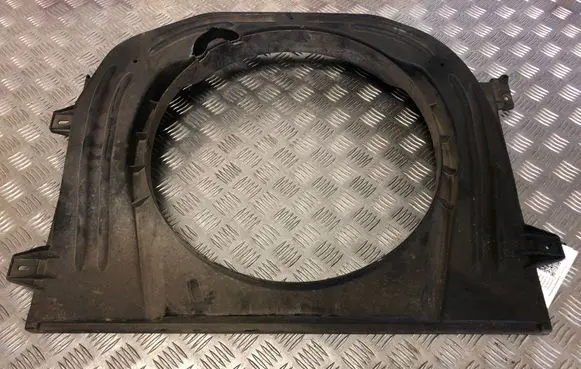 Volkswagen II LT Radiator cooling fan shroud 2D0121207C