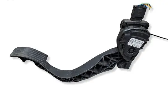 Peugeot 207 Accelerator throttle pedal S26301574 9680459680