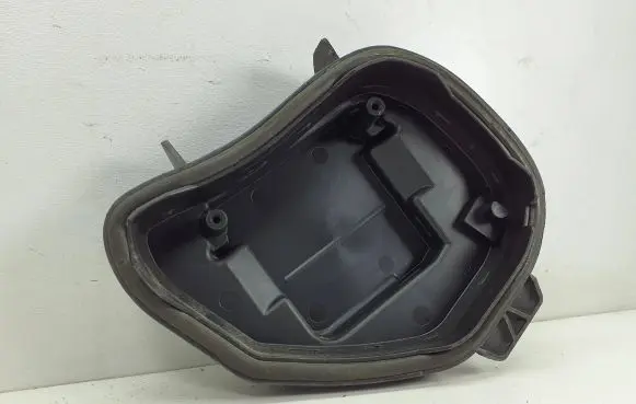 Volkswagen Touran I Headlight/headlamp dust cover 1305239234