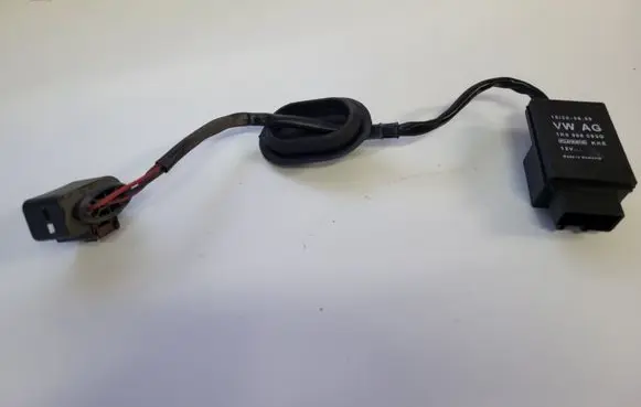 Seat Toledo IV (NH) Fuel pump relay 