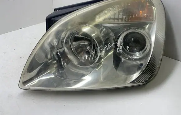 KIA Carens II Headlight/headlamp