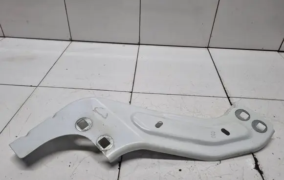 Citroen Berlingo Headlight/headlamp mounting bracket 03D