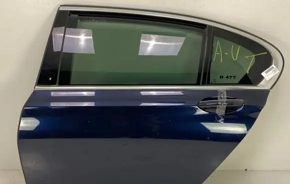Door (2 Door Coupe)