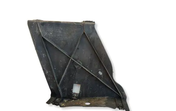 Renault Trafic III (X82) Engine splash shield/under tray 508436495R