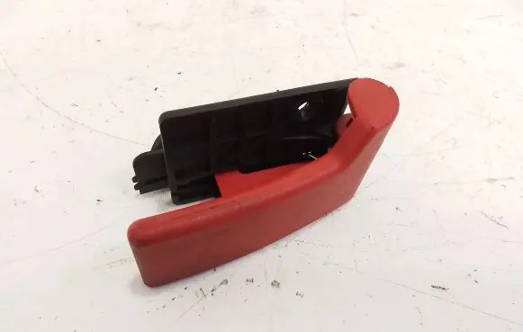 Mercedes-Benz A W169 Engine bonnet (hood) release handle