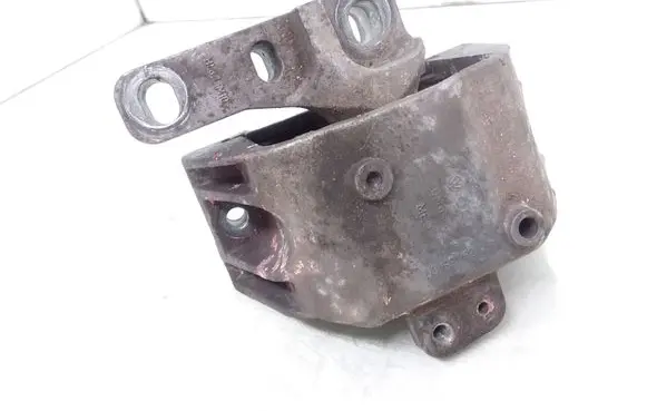 Volkswagen Golf IV Engine mount bracket 1J0199262BF