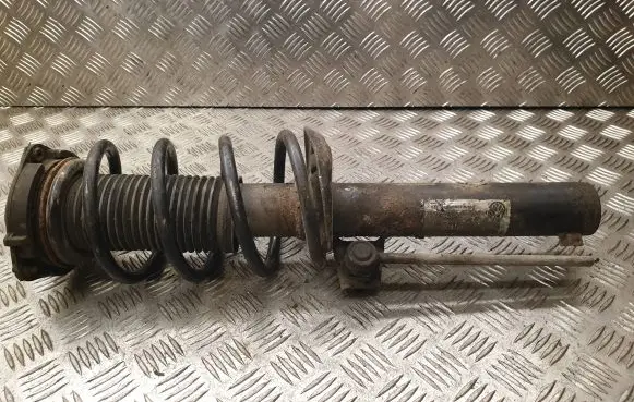 Volkswagen Touran I Front shock absorber with coil spring 1K0400053CJ