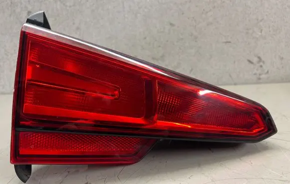 Audi A4 S4 B9 Tailgate rear/tail lights 8W5945075 2SA01224901 80021511