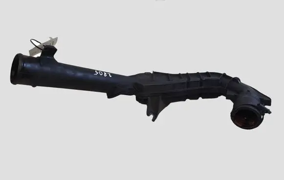 Volvo V70 Intercooler hose/pipe 6G916K683A
