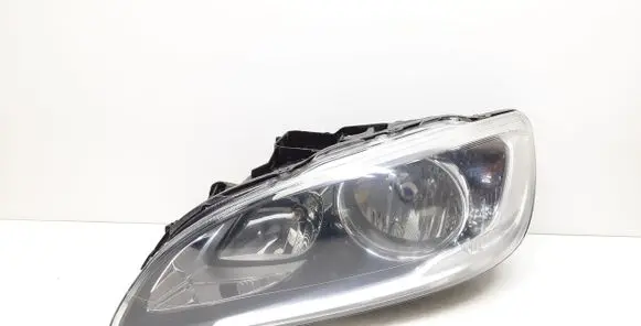 Volvo V60 Headlight/headlamp 31420117