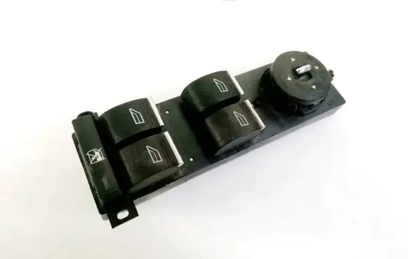 Ford Focus Electric window control switch 8M5T14A132AC 3S003188100