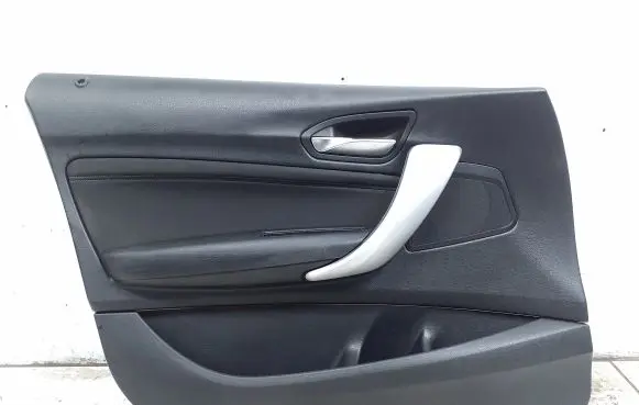 BMW 1 F20 F21 Front door card panel trim 7240403 51417240403