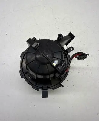 Audi A5 8T 8F Heater fan/blower U0852003
