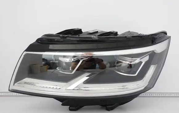 Volkswagen Transporter - Caravelle T6 Headlight/headlamp 7L1941035D