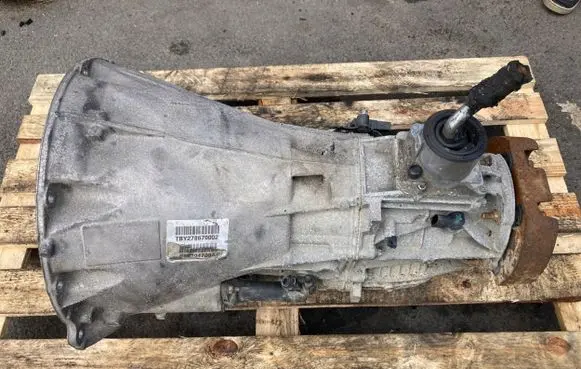 Dodge Nitro Manual 7 speed gearbox P52104709AF