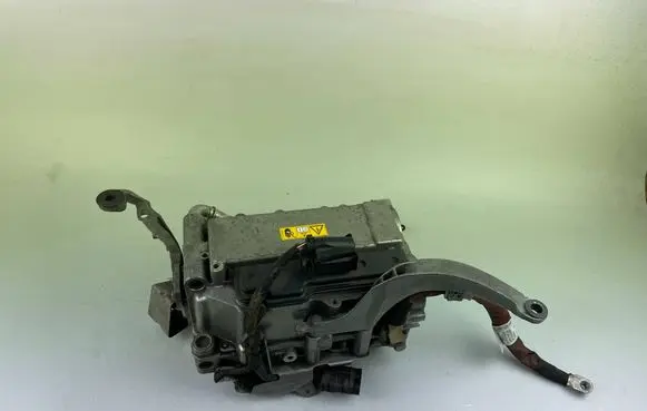 Mercedes-Benz E W213 Voltage converter inverter A2139008926 A2135450000 A2135454800